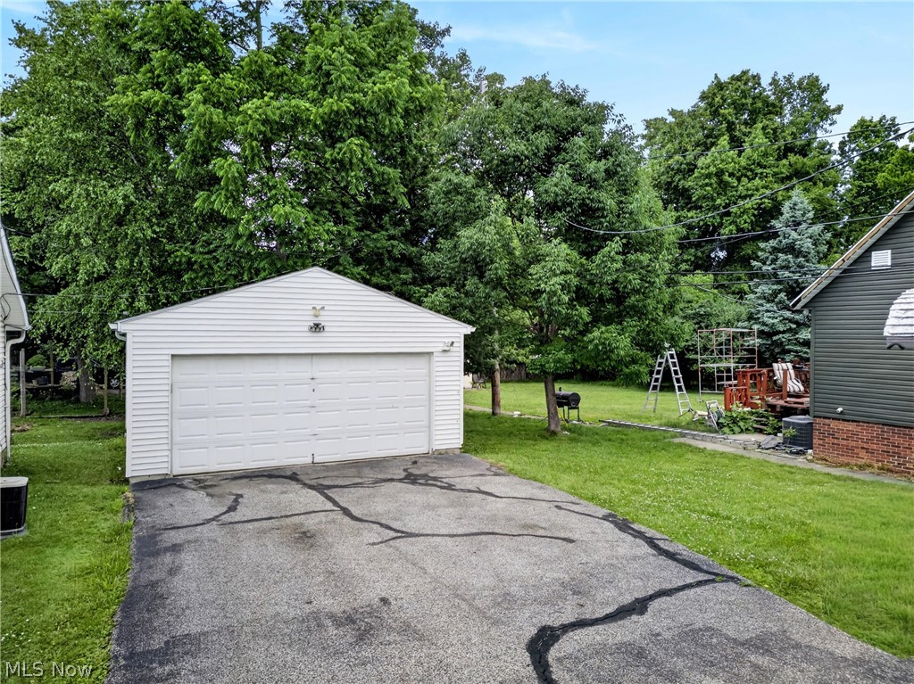 5012 Henry Street Garfield Heights OH 44125