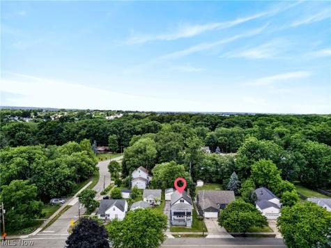 5012 Henry Street Garfield Heights OH 44125