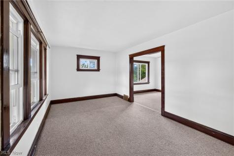 5012 Henry Street Garfield Heights OH 44125