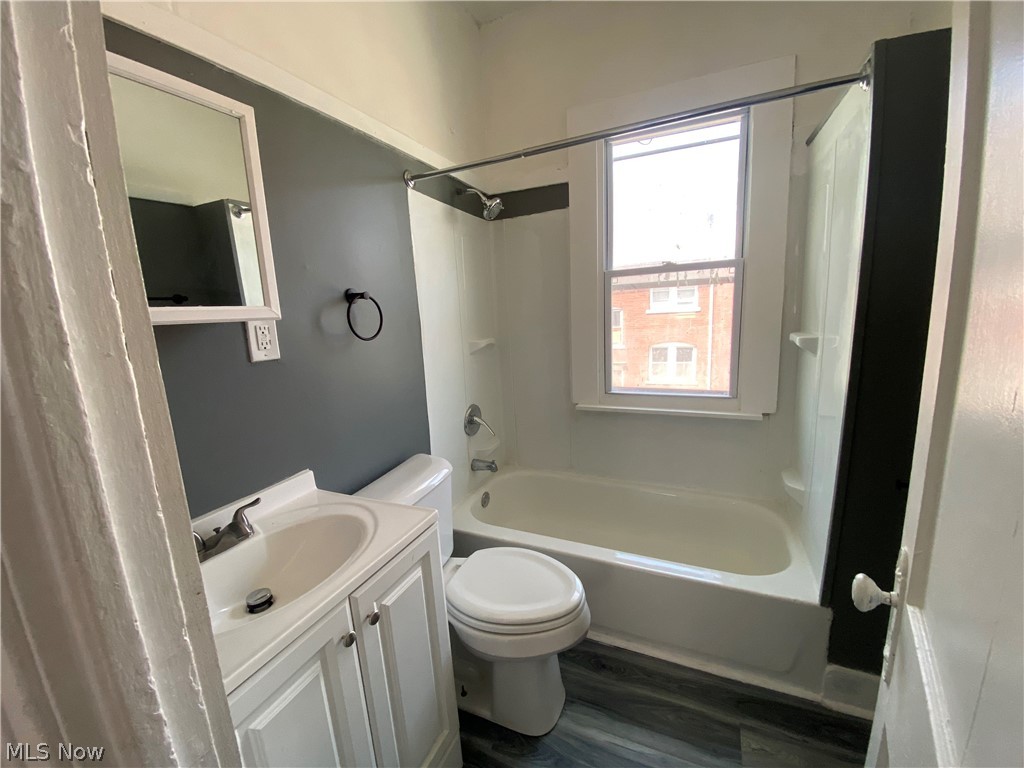 3264 E 117th Street Cleveland OH 44120