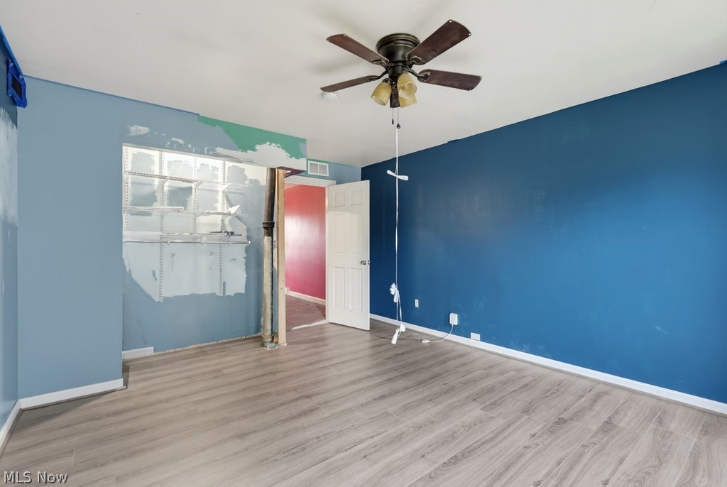 140 N Walnut Street Ravenna OH 44266