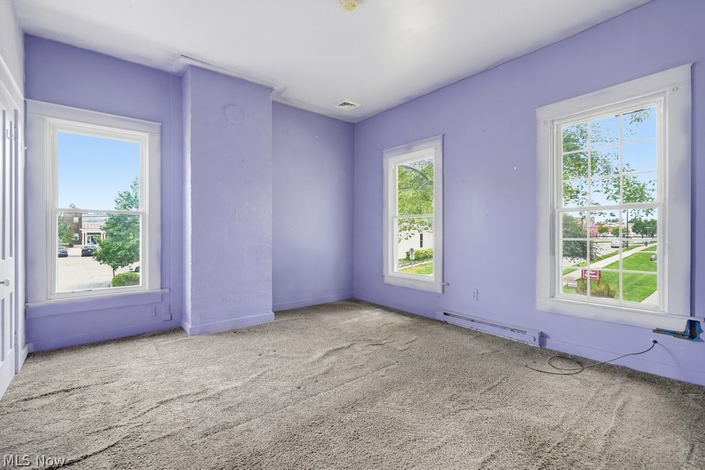 140 N Walnut Street Ravenna OH 44266