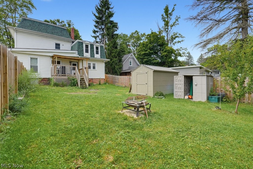140 N Walnut Street Ravenna OH 44266