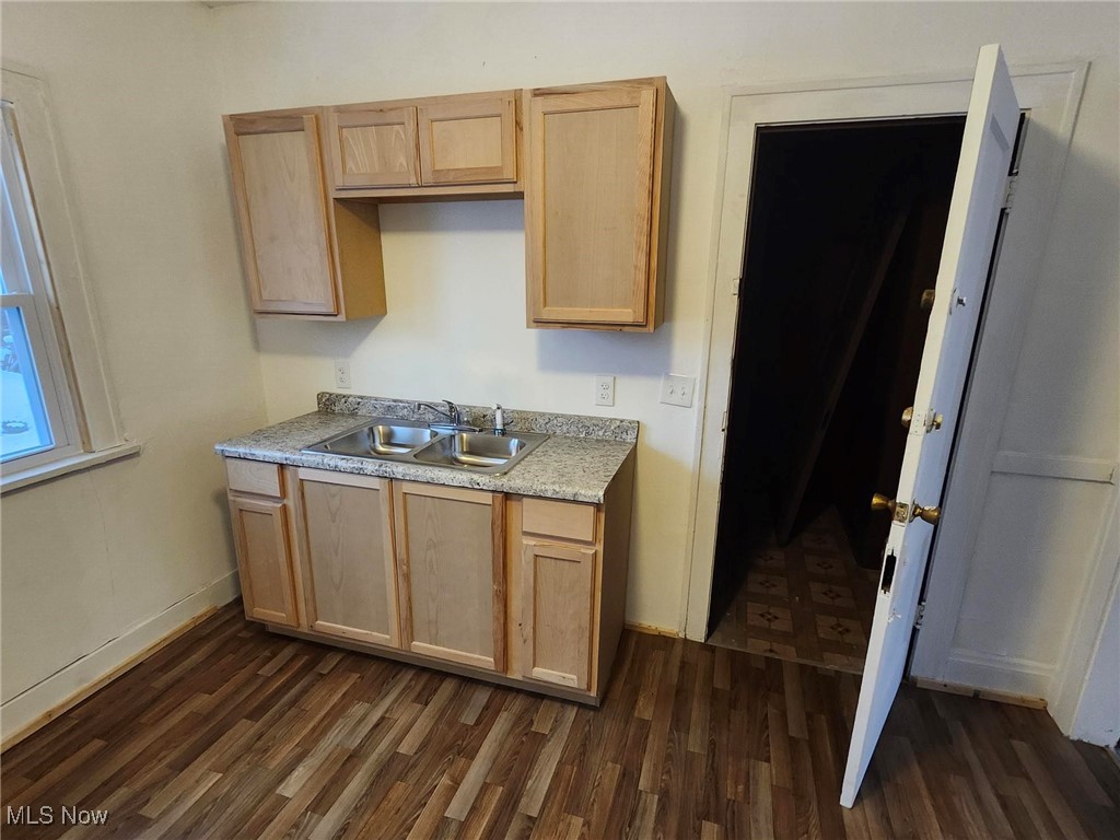 13322 Caine Avenue Cleveland OH 44105