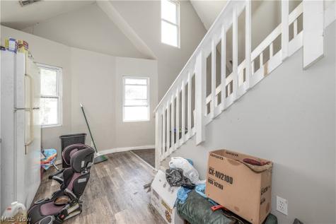 505 Rentschler Street Akron OH 44304