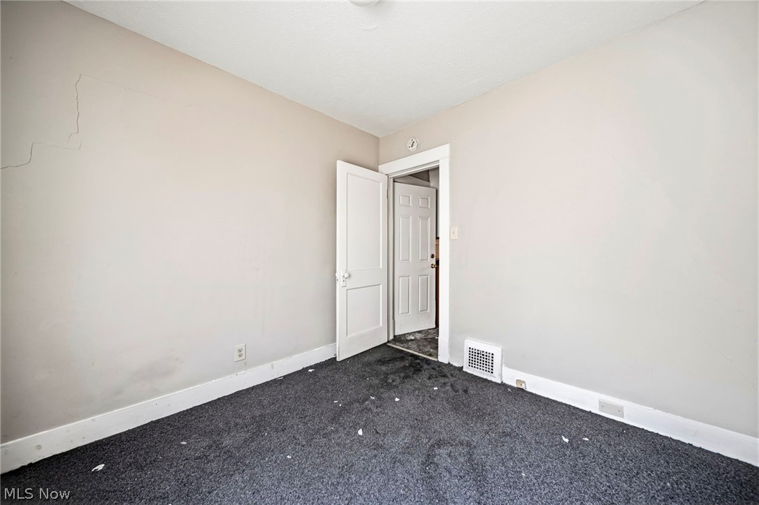 12020 Parkview Avenue Cleveland OH 44120