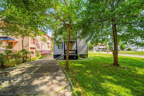 12020 Parkview Avenue Cleveland OH 44120