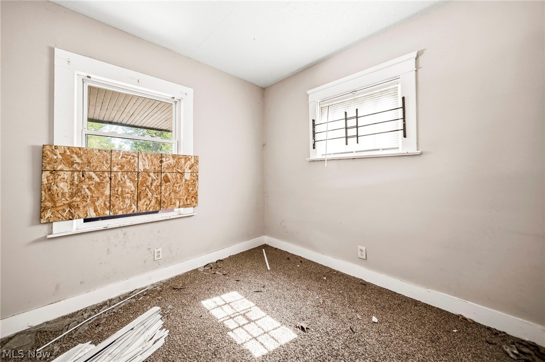 12020 Parkview Avenue Cleveland OH 44120