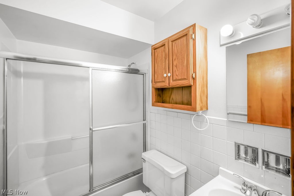 117-119 Filmore Avenue Cuyahoga Falls OH 44221