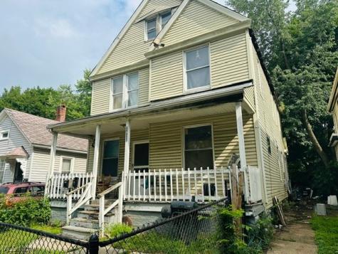 7621 Star Avenue Cleveland OH 44103
