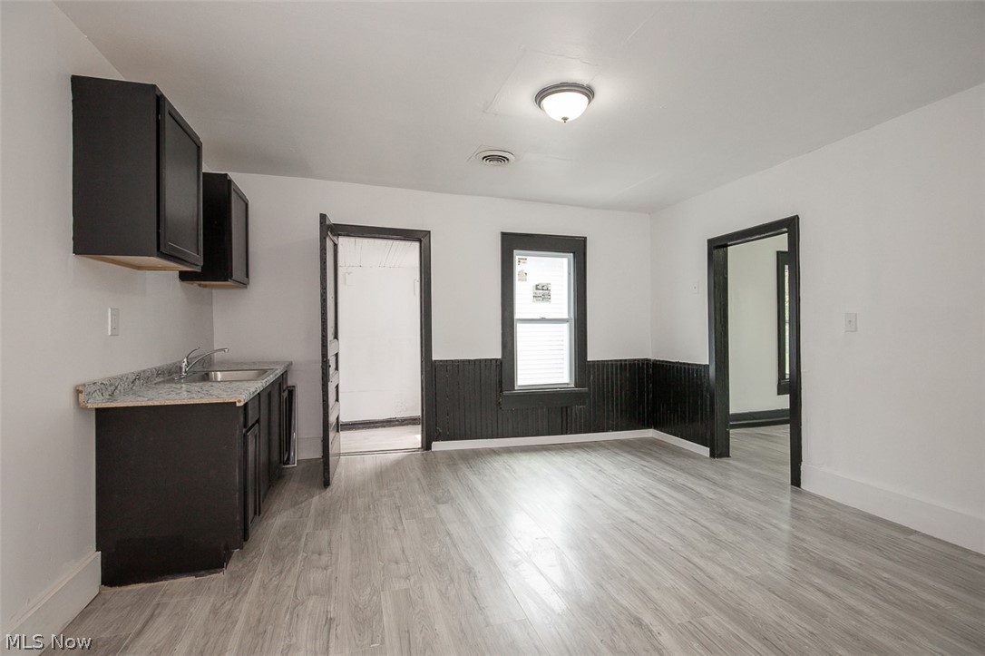 6202 Heisley Avenue Cleveland OH 44105