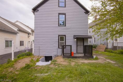 6202 Heisley Avenue Cleveland OH 44105