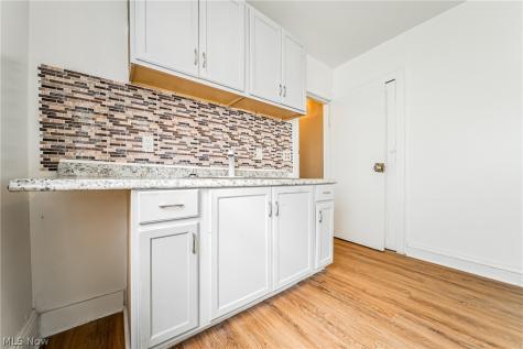 505 E 149th Street Cleveland OH 44110
