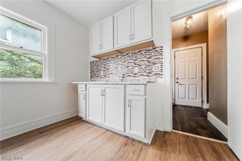 505 E 149th Street Cleveland OH 44110