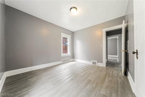 505 E 149th Street Cleveland OH 44110