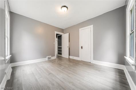 505 E 149th Street Cleveland OH 44110