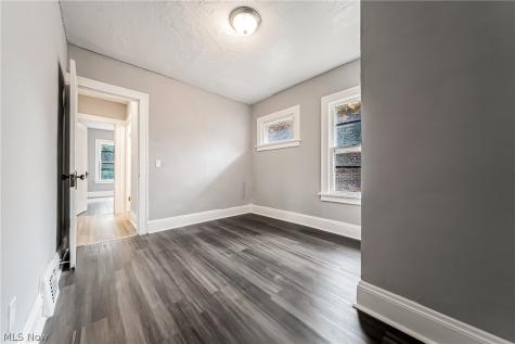 505 E 149th Street Cleveland OH 44110