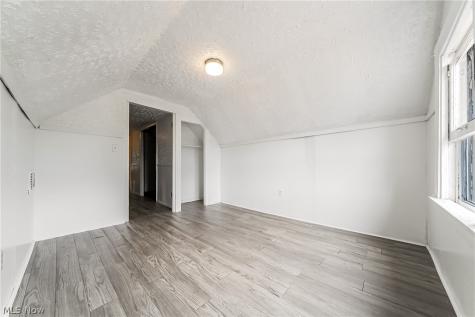 505 E 149th Street Cleveland OH 44110