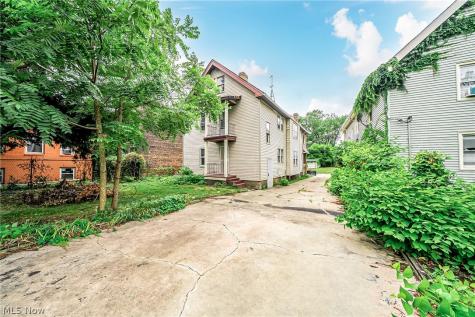 505 E 149th Street Cleveland OH 44110