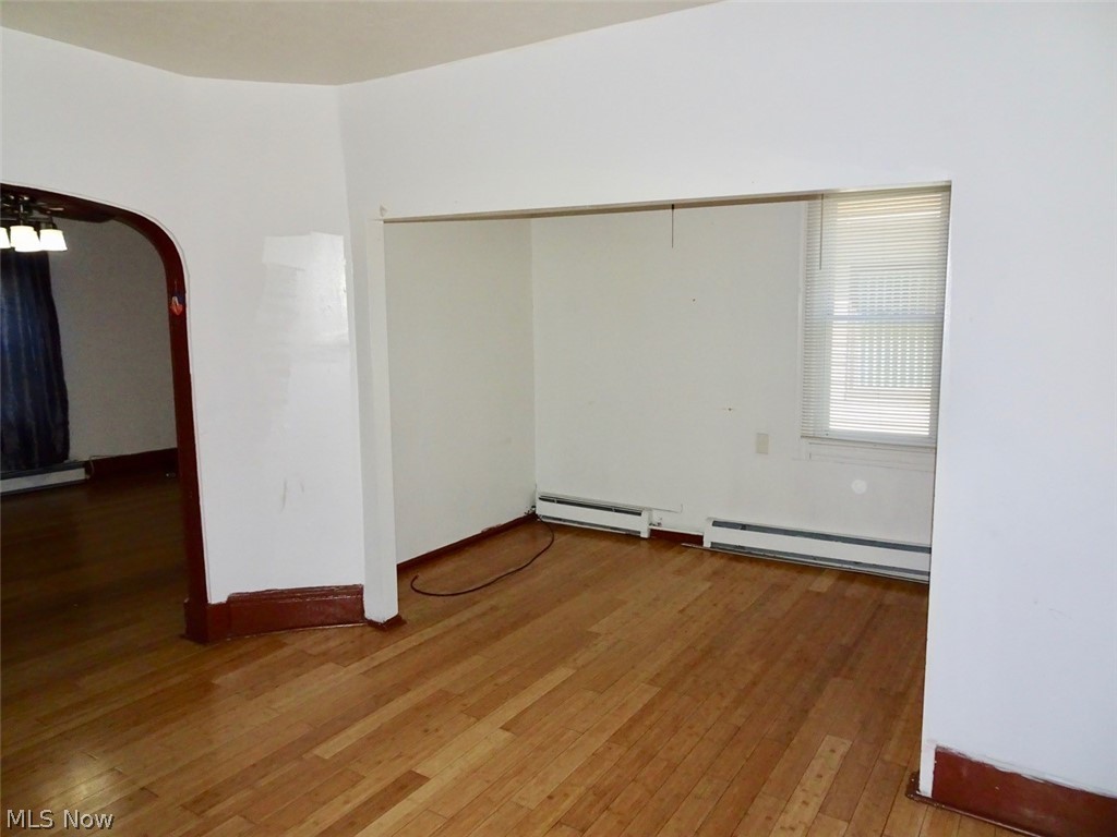 4587 Niessen Court Cleveland OH 44109