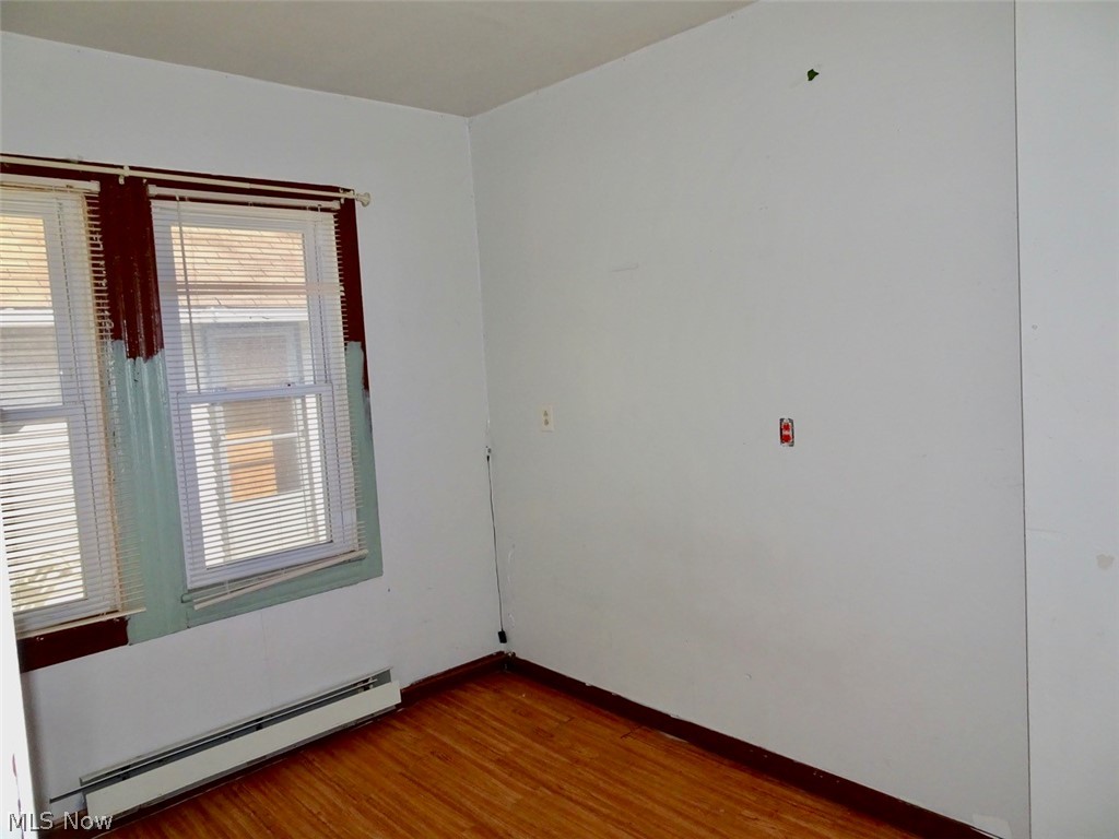 4587 Niessen Court Cleveland OH 44109