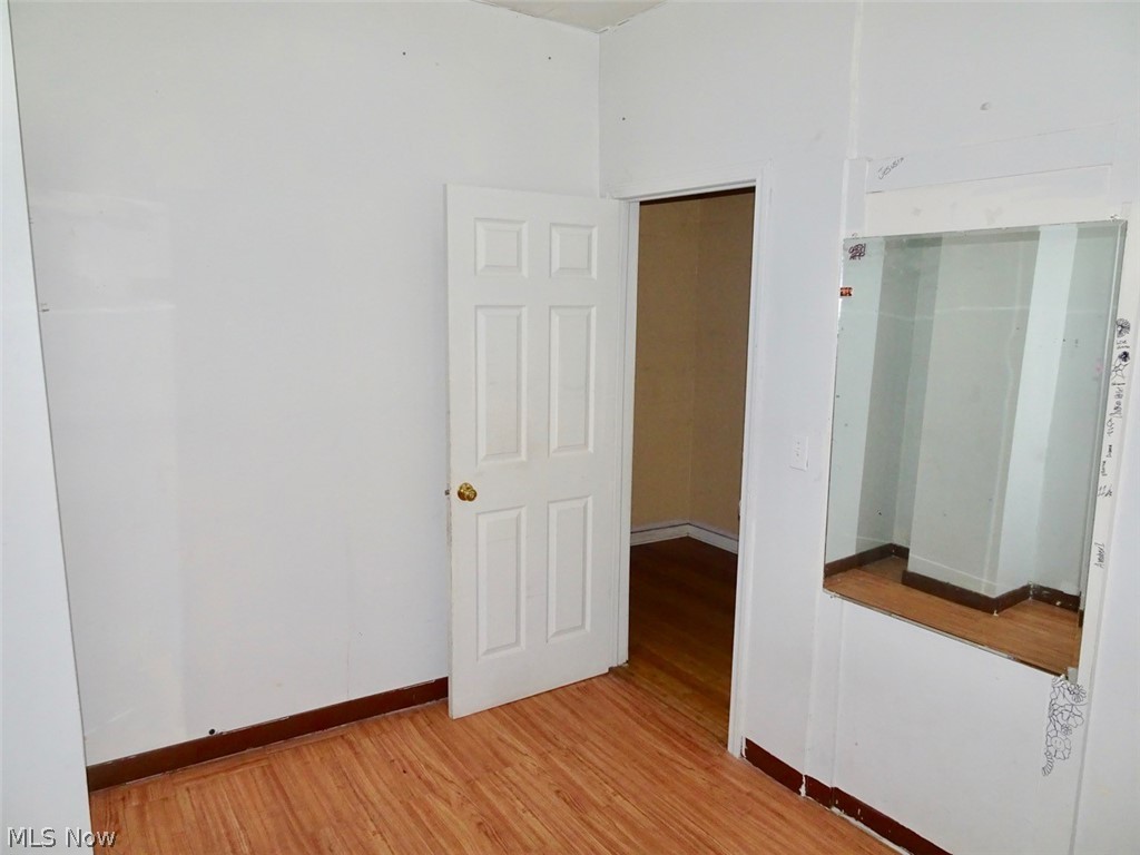 4587 Niessen Court Cleveland OH 44109