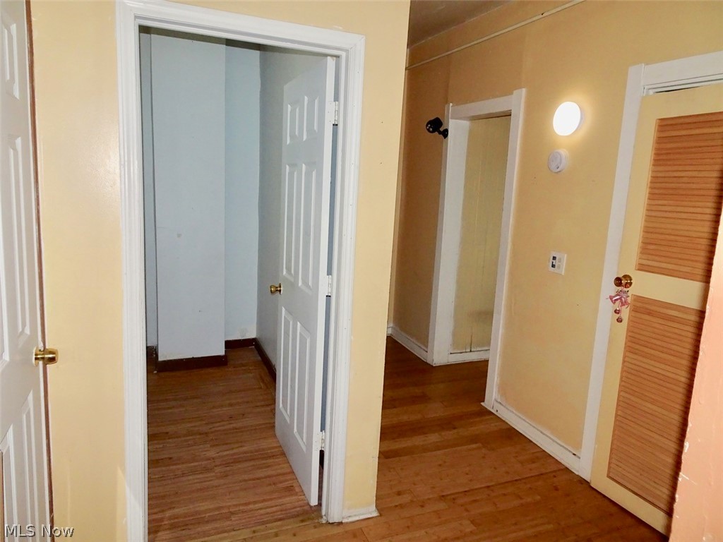 4587 Niessen Court Cleveland OH 44109