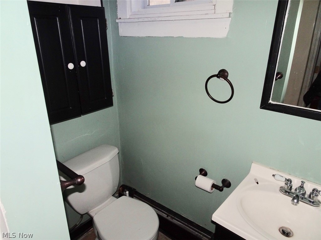 4587 Niessen Court Cleveland OH 44109