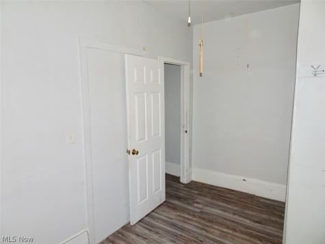 4587 Niessen Court Cleveland OH 44109