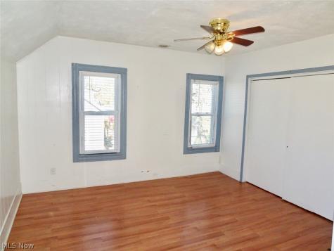 4587 Niessen Court Cleveland OH 44109