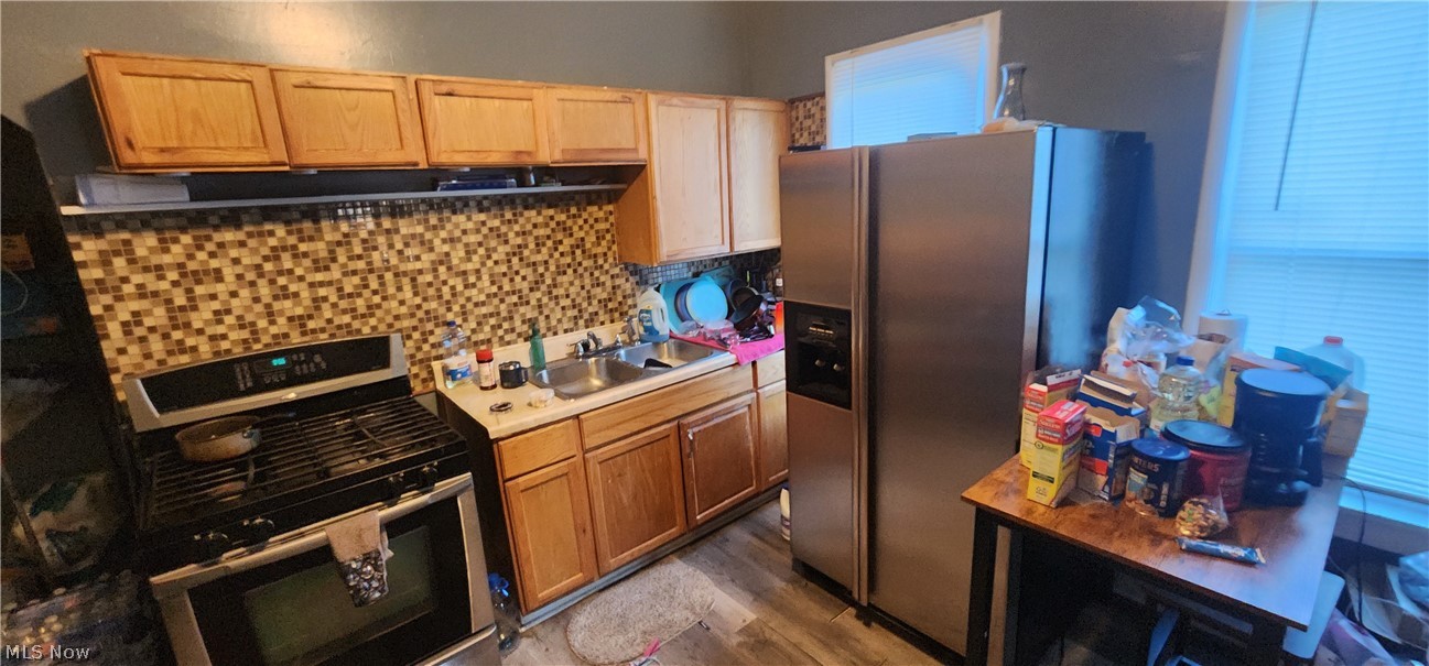 7108 Dellenbaugh Avenue Cleveland OH 44103