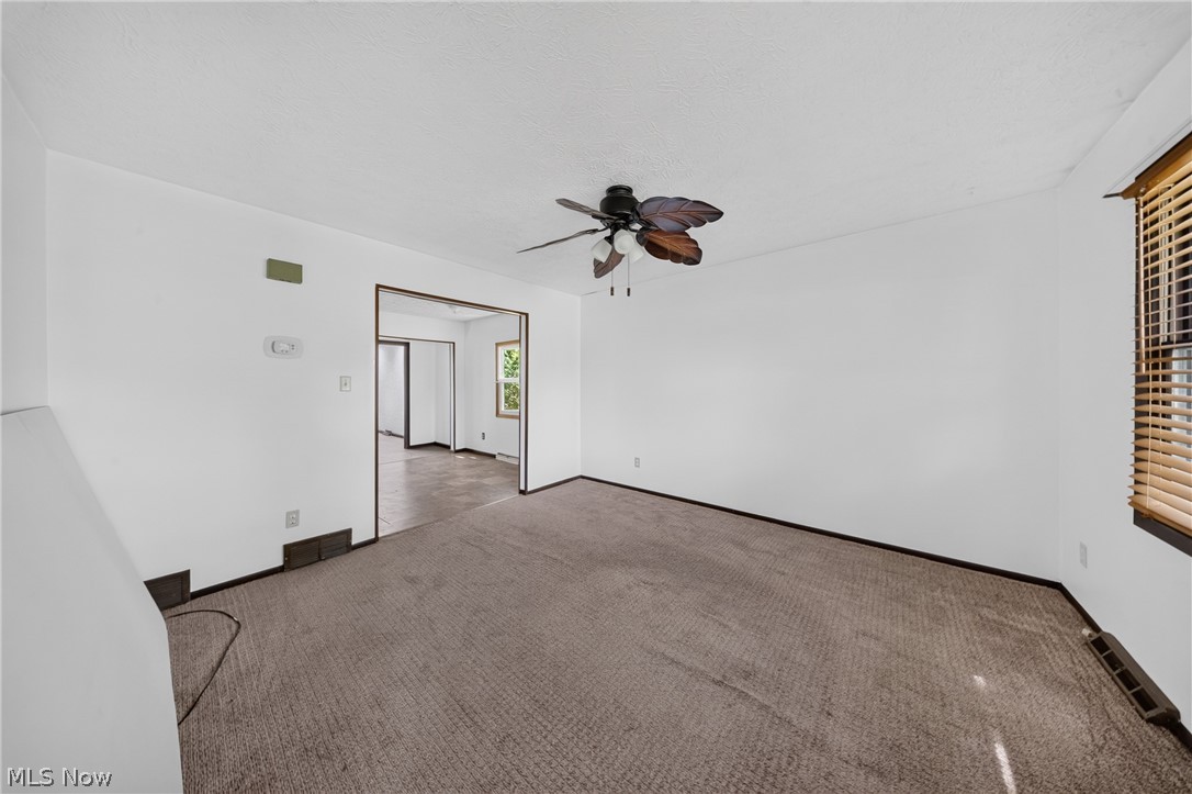 134-136 Brookfield Street Louisville OH 44641