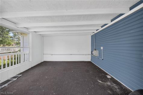 134-136 Brookfield Street Louisville OH 44641