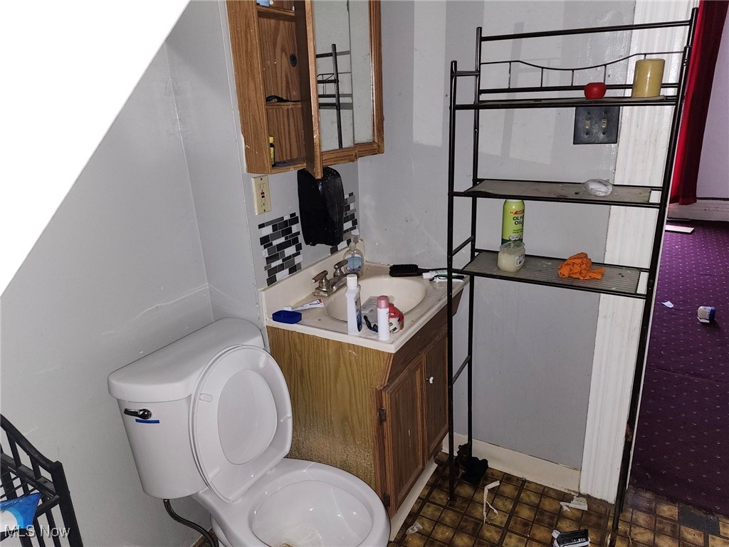 1557 E 47th Street Cleveland OH 44103