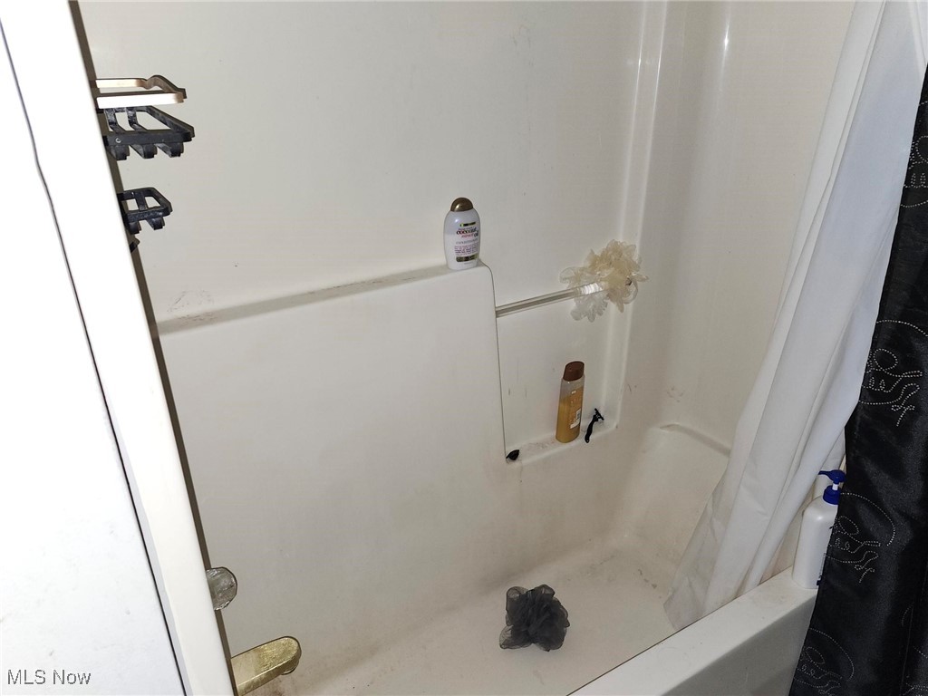 1557 E 47th Street Cleveland OH 44103