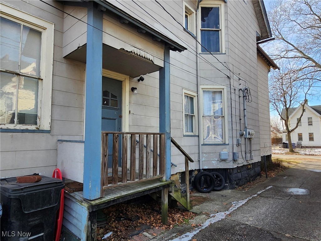 1557 E 47th Street Cleveland OH 44103