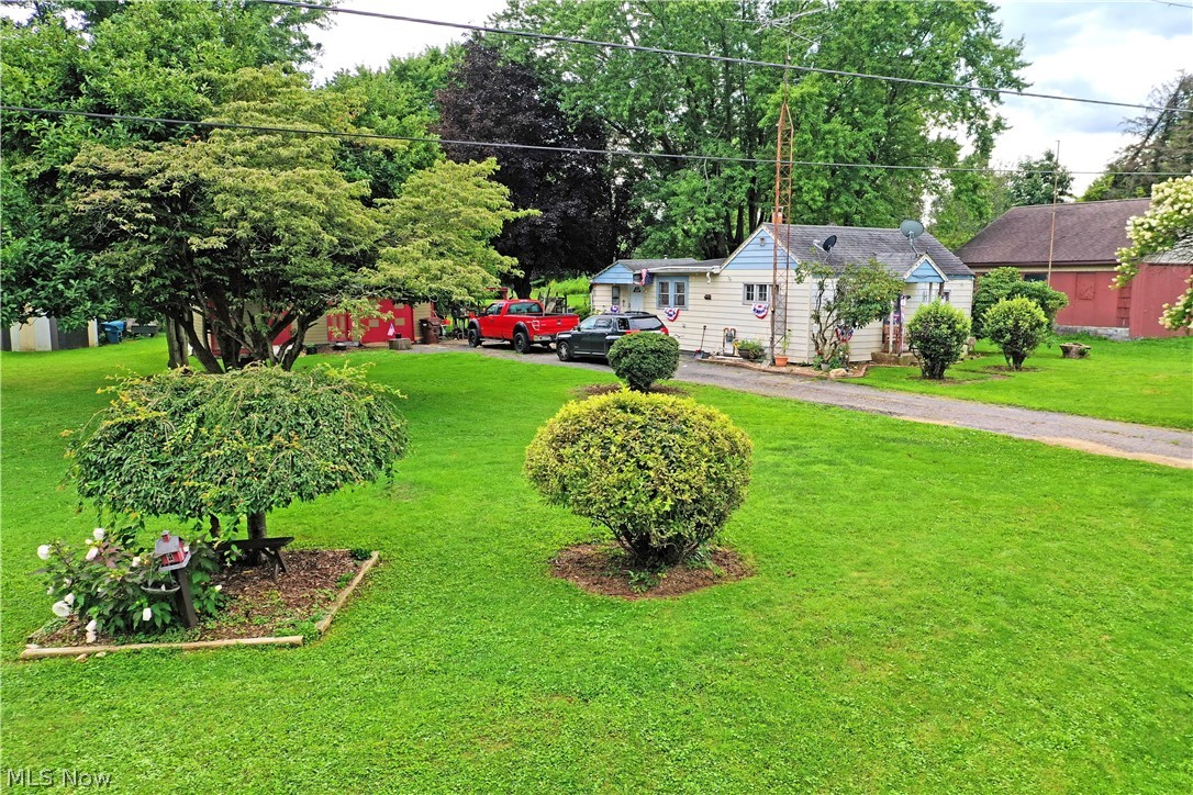 8114 W Lincoln Street NE Masury OH 44438