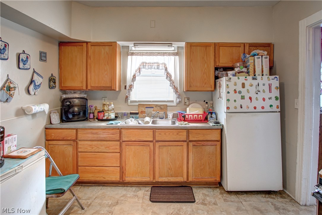 3048 Seymour Avenue Cleveland OH 44113