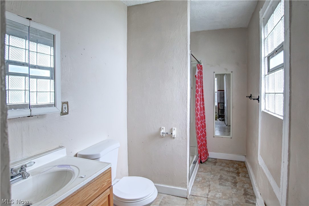 3048 Seymour Avenue Cleveland OH 44113