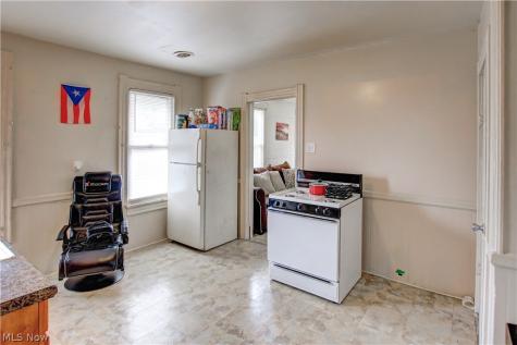 3048 Seymour Avenue Cleveland OH 44113