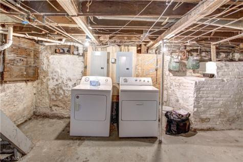3048 Seymour Avenue Cleveland OH 44113