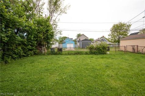 3048 Seymour Avenue Cleveland OH 44113