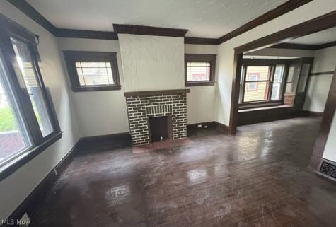 1919 W 71st Street Cleveland OH 44102
