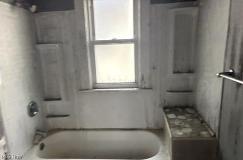1919 W 71st Street Cleveland OH 44102