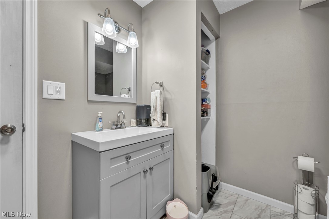 1529 Benjamin Court Kent OH 44240