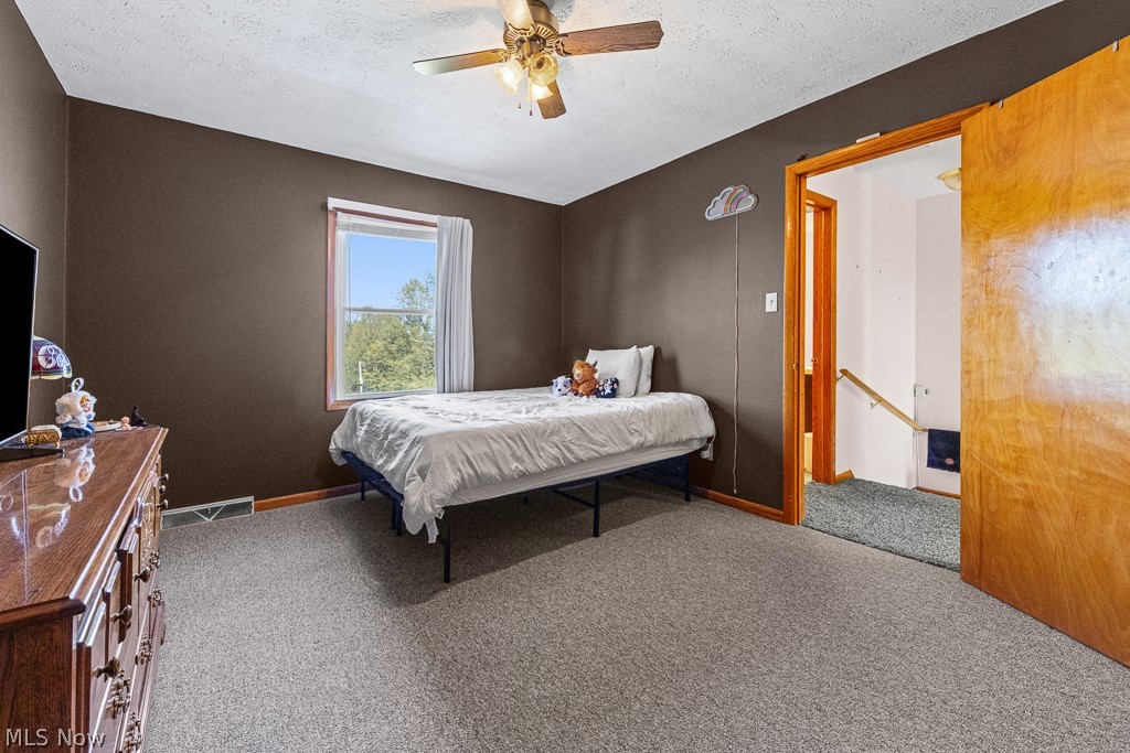 720-722 Newton Street Barberton OH 44203