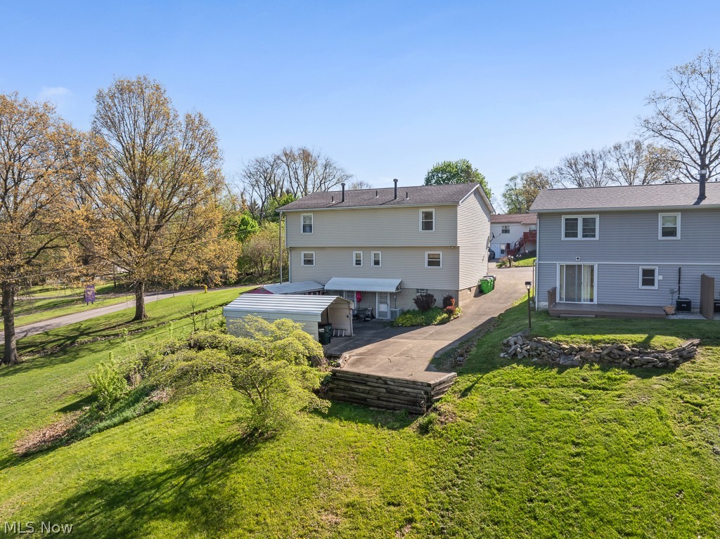 720-722 Newton Street Barberton OH 44203