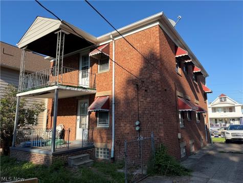 3532 W 98th Street Cleveland OH 44102