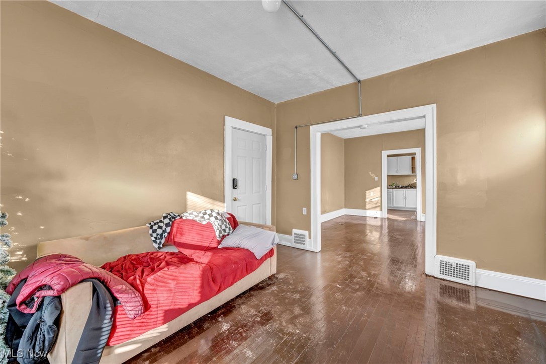3423 E 140th Street Cleveland OH 44120