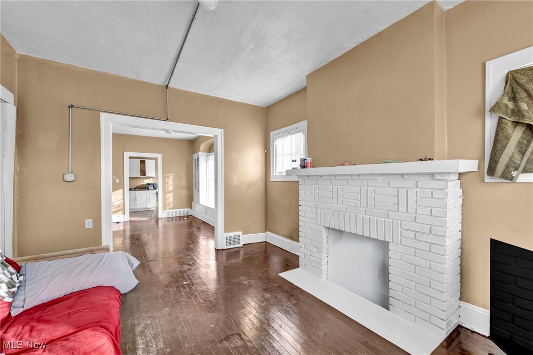 3423 E 140th Street Cleveland OH 44120